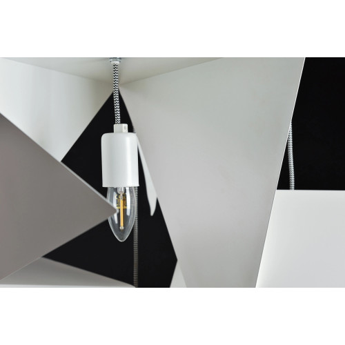 Nowoczesny metalowy żyrandol BIRD 7 w bieli, idealny do salonu