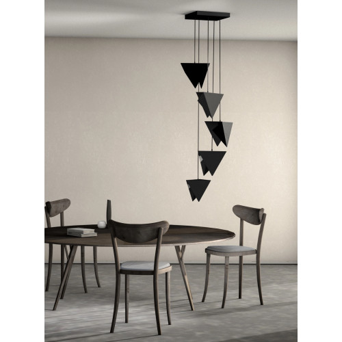 Metalowy żyrandol SPIRAL 5 czarny, o geometrycznej podłużnej formie