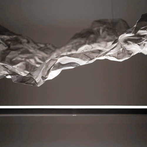 Żyrandol VISION 230 cm ze stalowej siatki, srebrny, z podświetleniem LED