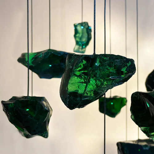 Szklany żyrandol VERDE 6 w zielonym szkle, z podświetleniem LED, do salonu
